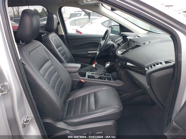 Ford Escape Titanium 2018 1FMCU9J94JUB22837 Image 5