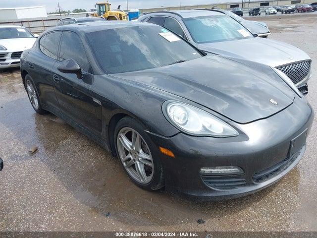2011 PORSCHE PANAMERA WP0AA2A7XBL011825 Photo 0