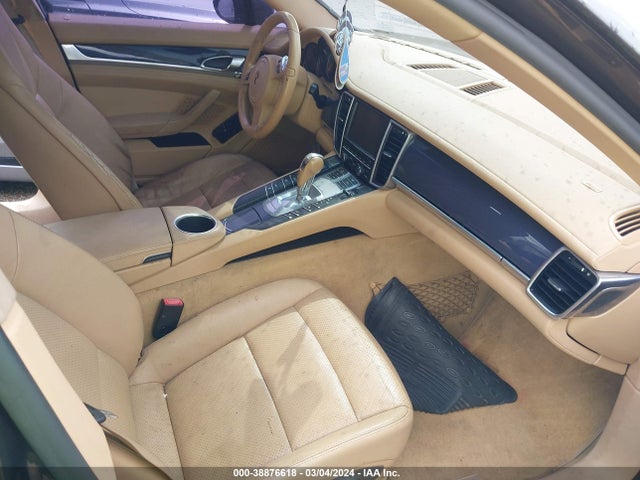 2011 PORSCHE PANAMERA WP0AA2A7XBL011825 Photo 4
