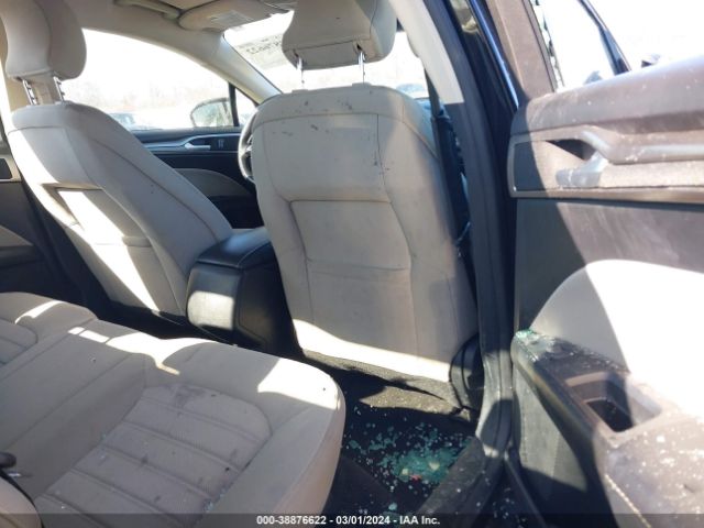 3FA6P0G70KR279662 Ford FUSION S
