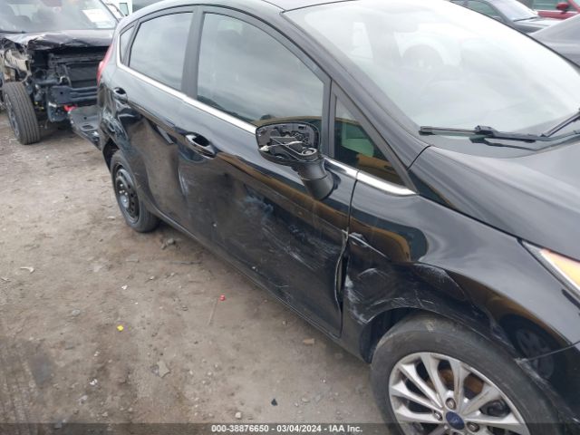 3FADP4FJ5HM143822 Ford Fiesta Titanium