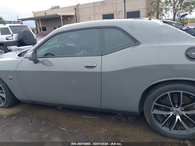 Dodge Challenger 392 Hemi Scat Pack Shaker 2017 2C3CDZFJ2HH583138 Image 14