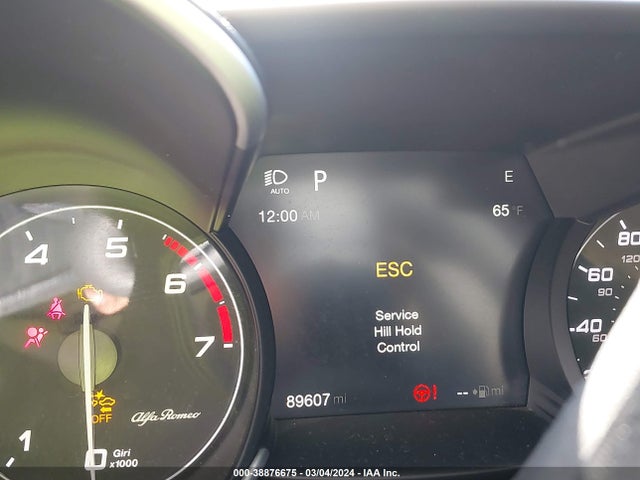 ZARFAECN4H7552248 Alfa Romeo Giulia Ti Rwd