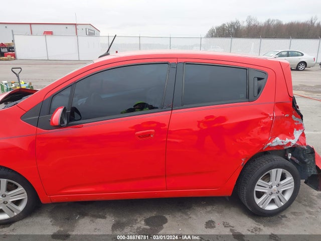 Chevrolet Spark 1lt Auto 2014 KL8CD6S90EC552094 Image 14