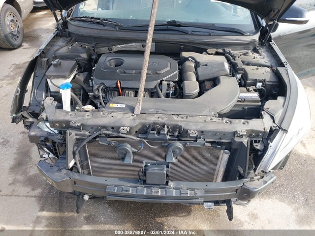 Hyundai Sonata Limited 2016 5NPE34AF7GH393595 Image 10