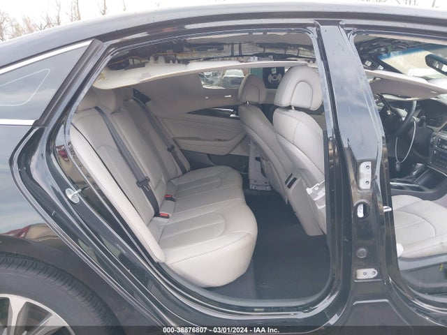 Hyundai Sonata Limited 2016 5NPE34AF7GH393595 Image 8