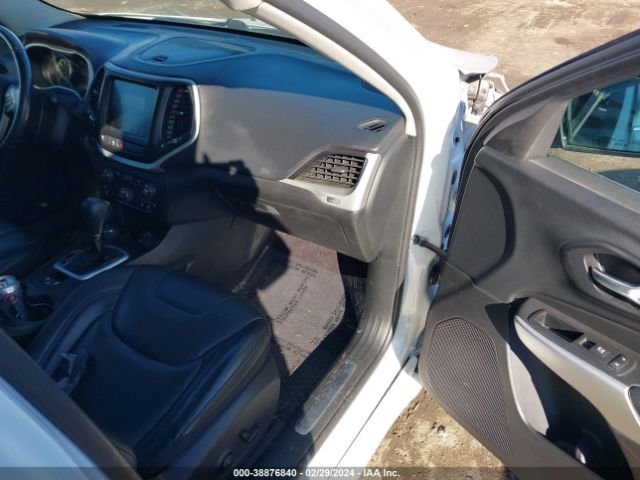 2018 JEEP CHEROKEE 1C4PJMJX1JD598656 Photo 4