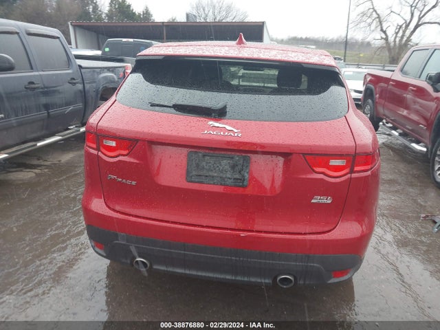Jaguar F-pace 35t Premium 2017 SADCJ2BVXHA494845 Image 17