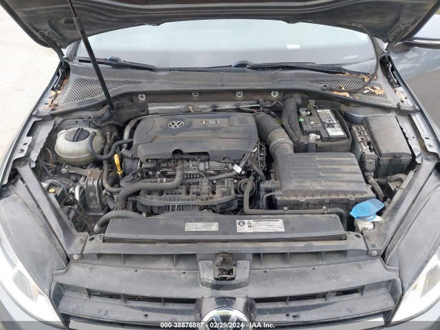 3VW217AU3GM032137 Volkswagen Golf Tsi S 4-door
