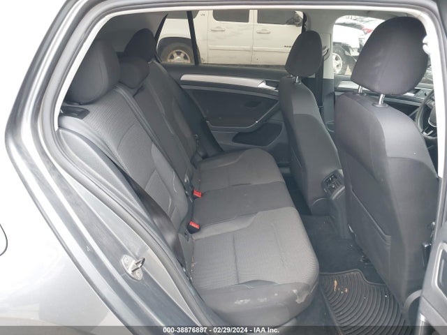 3VW217AU3GM032137 Volkswagen Golf Tsi S 4-door