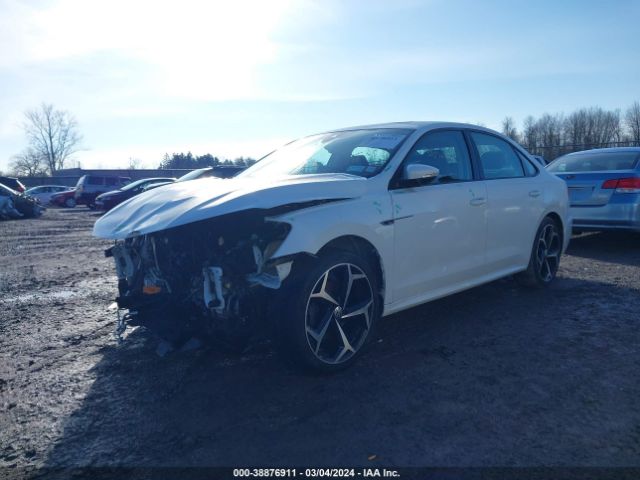 1VWMA7A35LC027081 Volkswagen Passat 2.0t R-line