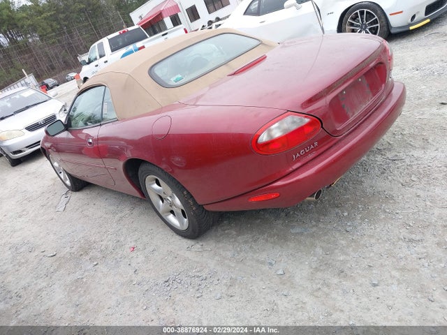 2000 JAGUAR XK8 SAJJA42C0YNA01202 Photo 2