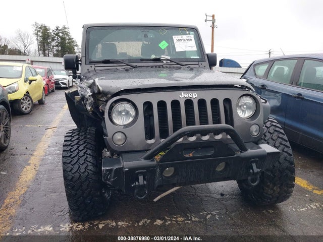1C4BJWDG6HL509617 Jeep Wrangler Unlimited Sport 4x4