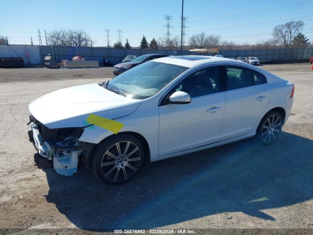 YV1612TKXF1345419 Volvo S60 T5 Premier