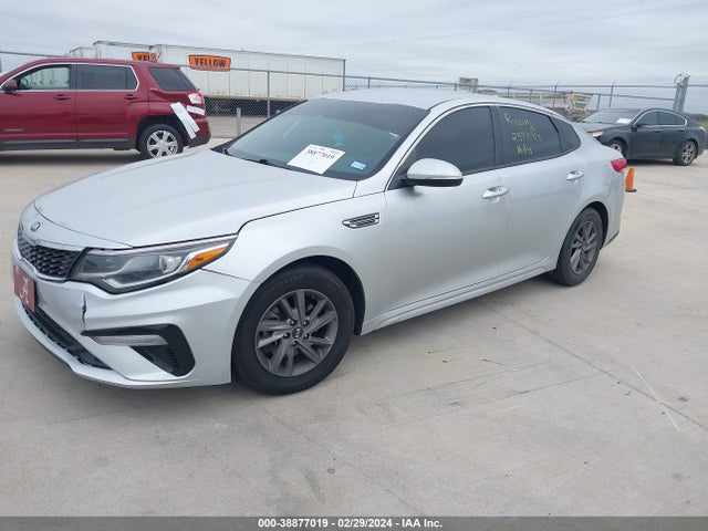KIA Optima Lx 2020 5XXGT4L37LG388155 Image 2