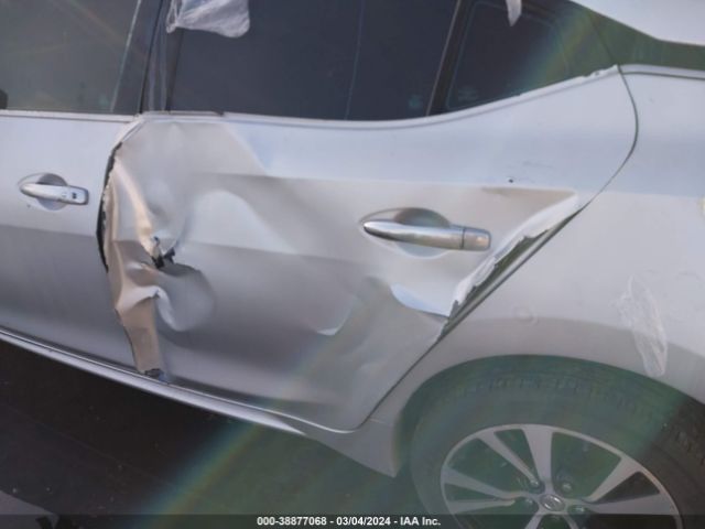 1N4AA6AP9JC376976 Nissan Maxima 3.5 Sv