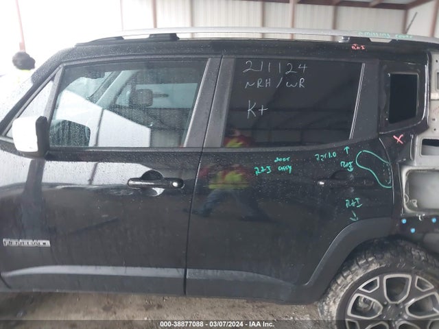 Jeep Renegade Limited 4x4 2018 ZACCJBDB0JPH44825 Image 15