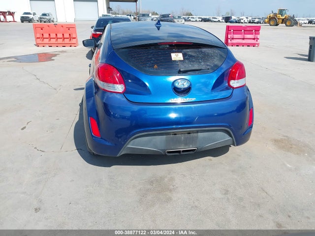Hyundai Veloster 2016 KMHTC6AD8GU293198 Image 16