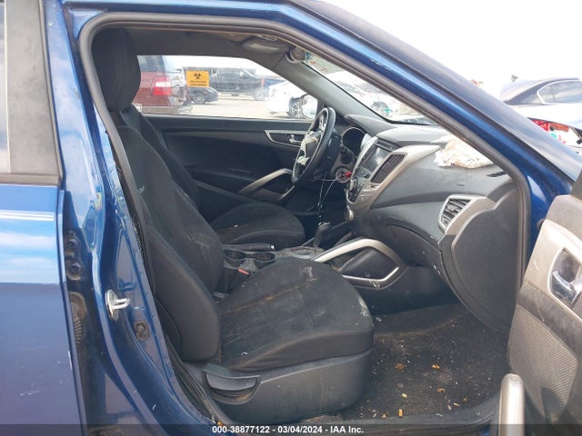 Hyundai Veloster 2016 KMHTC6AD8GU293198 Image 5
