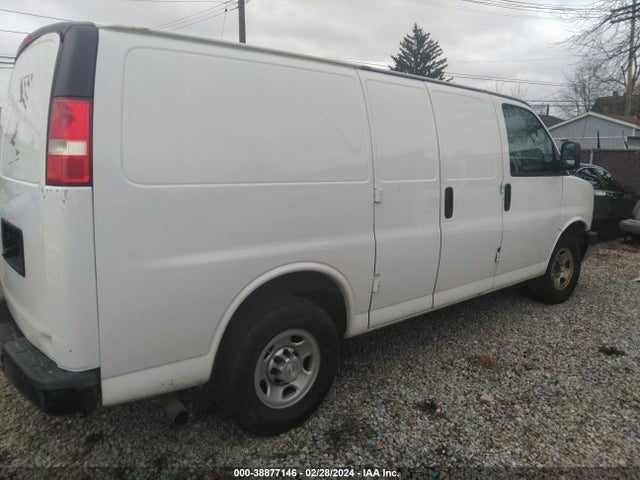 Chevrolet Express 3500 Work Van 2016 1GCZGGFGXG1218483 Image 14