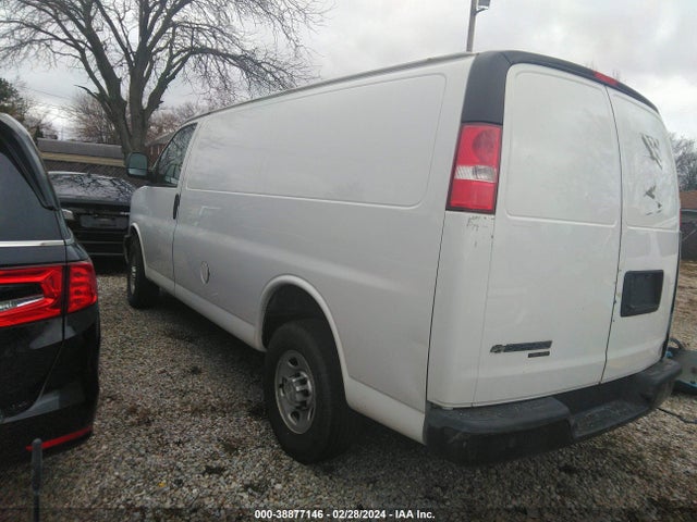 Chevrolet Express 3500 Work Van 2016 1GCZGGFGXG1218483 Image 3