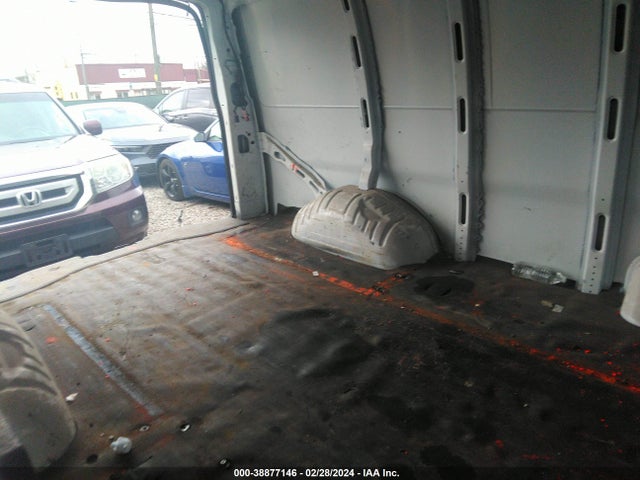 Chevrolet Express 3500 Work Van 2016 1GCZGGFGXG1218483 Image 8