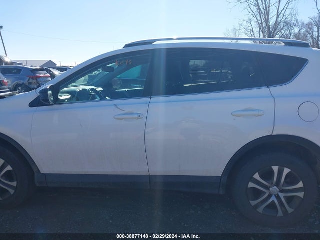Toyota RAV4 LE 2016 2T3ZFREV0GW248270 Image 14