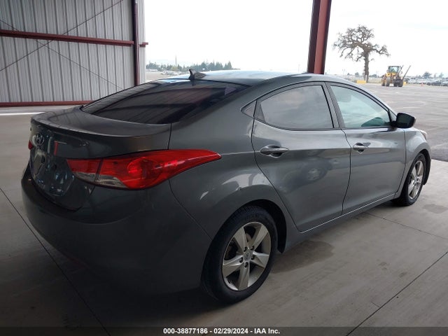 2013 HYUNDAI ELANTRA GLS VIN: 5NPDH4AEXDH235803