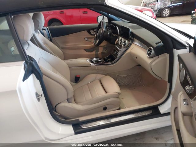 WDDWK8DB1KF859246 Mercedes-Benz C 300