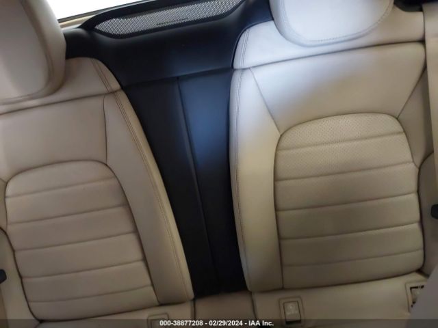 WDDWK8DB1KF859246 Mercedes-Benz C 300