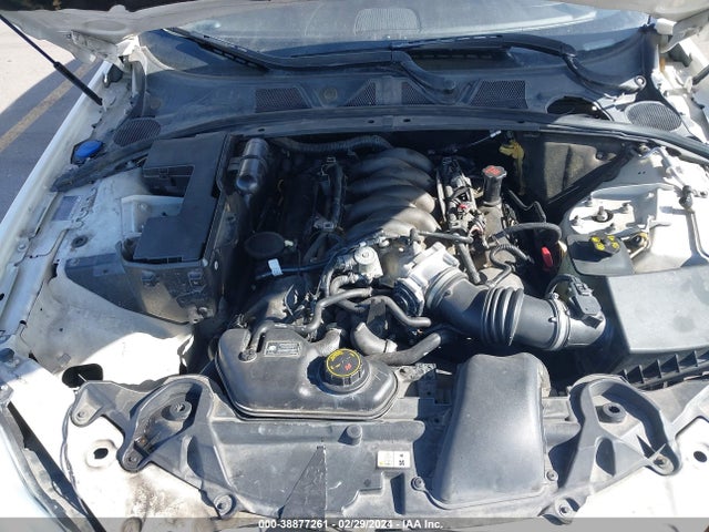 2010 JAGUAR XF SAJWA0FA1AHR66899 Photo 9