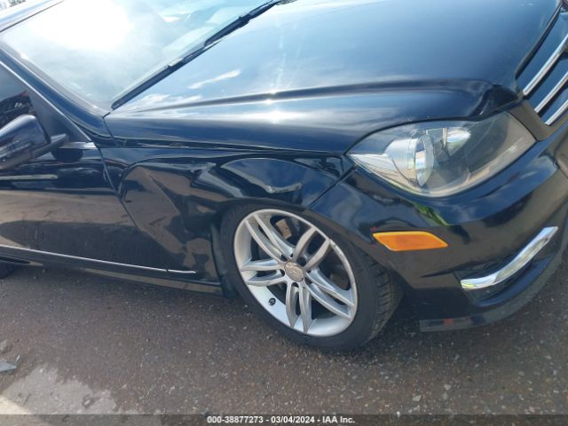 WDDGF8AB2ER309683 Mercedes-Benz C 300 Luxury 4matic/sport 4matic