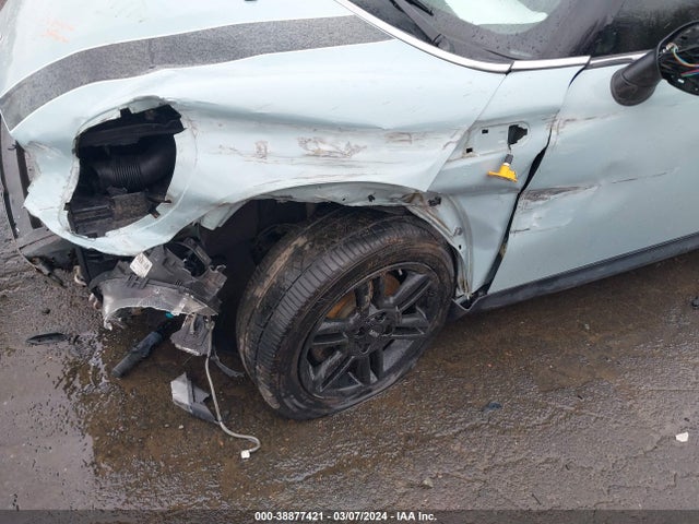 2012 MINI COOPER WMWSU3C55CT260139 Photo 5