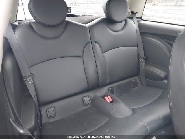 2012 MINI COOPER WMWSU3C55CT260139 Photo 7