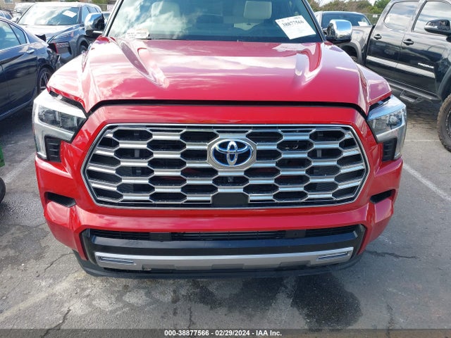 Toyota Sequoia Capstone 2023 7SVAAABA1PX015255 Image 11