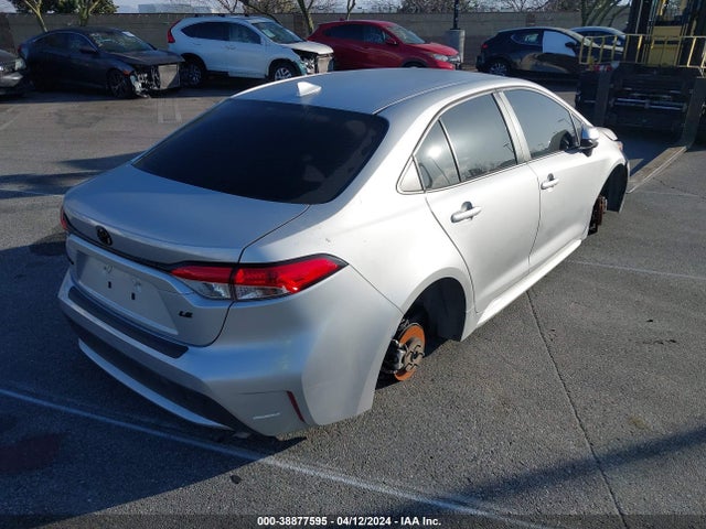 Toyota COROLLA LE 2022 JTDEPMAE4N3033785 Image 4