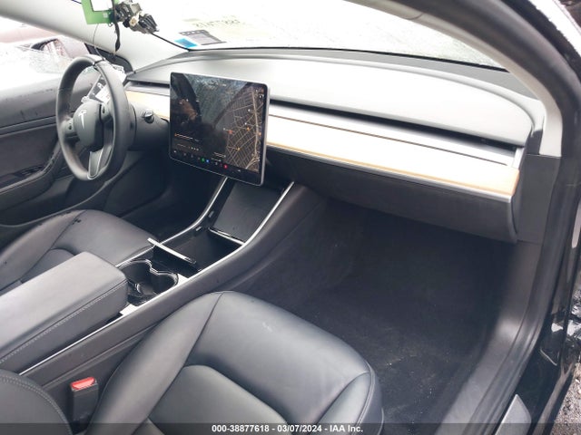 Tesla Model 3 Long Range Dual Motor All-wheel Drive 2020 5YJ3E1EB3LF734796 Image 5