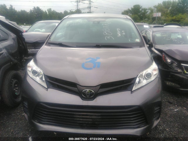 Toyota Sienna L 7 Passenger 2019 5TDZZ3DC2KS982794 Image 12