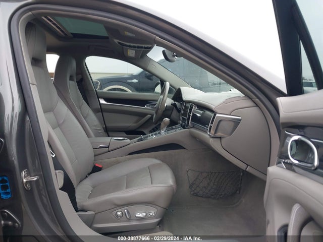 2013 PORSCHE PANAMERA WP0AA2A73DL012818 Photo 4