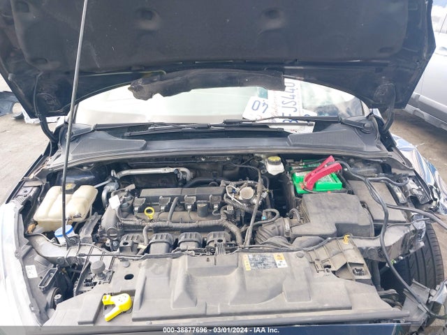 Ford FOCUS SEL 2018 1FADP3H22JL270664 Image 10