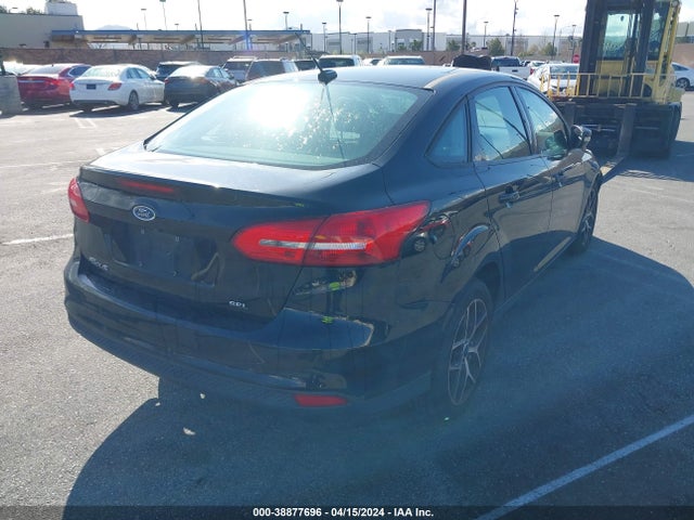 Ford FOCUS SEL 2018 1FADP3H22JL270664 Image 4