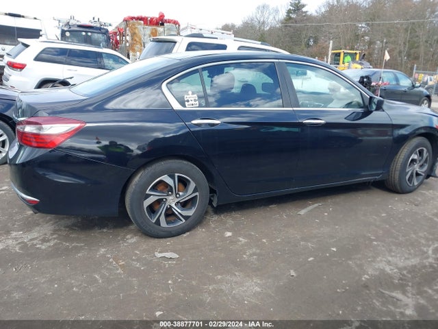 Honda ACCORD LX 2017 1HGCR2F39HA113517 Image 13