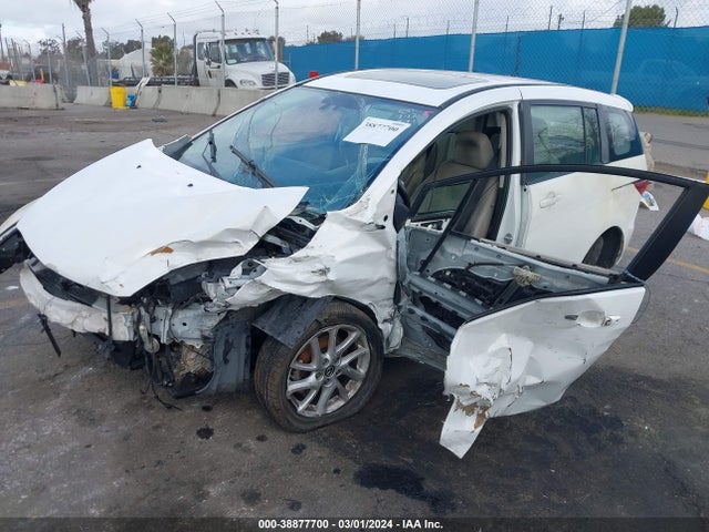 Mazda Mazda5 Grand Touring 2015 JM1CW2DL5F0179253 Image 2