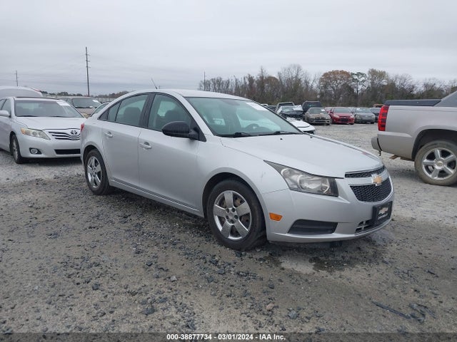 2014 1G1PA5SH0E7480625 main image