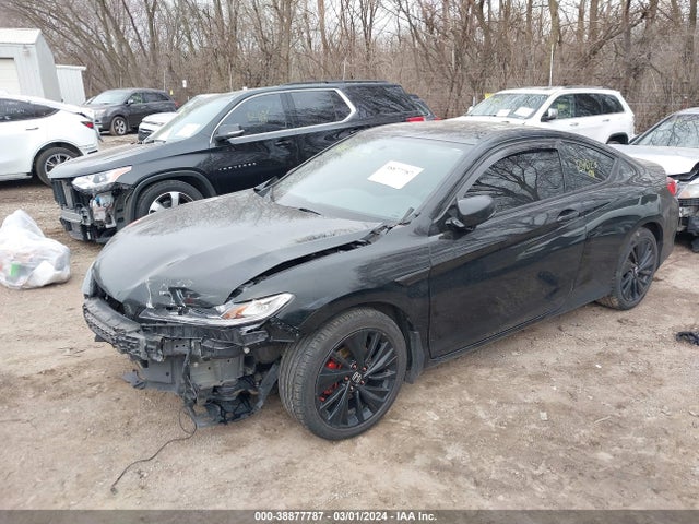 Honda ACCORD EX 2017 1HGCT1B7XHA008750 Image 2