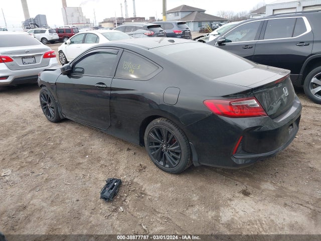 Honda ACCORD EX 2017 1HGCT1B7XHA008750 Image 3