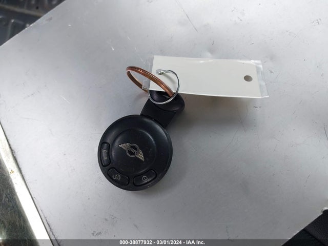 2013 MINI CLUBMAN WMWZF3C54DT489907 Photo 10