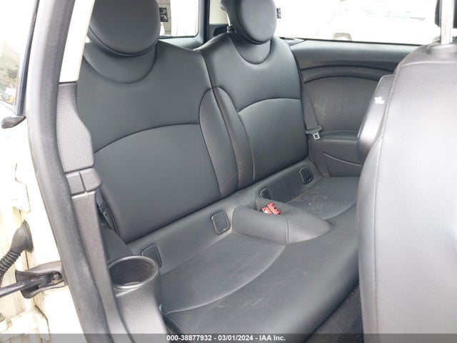 2013 MINI CLUBMAN WMWZF3C54DT489907 Photo 7