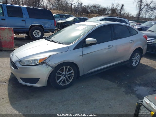 Ford FOCUS SE 2016 1FADP3F23GL276761 Image 2