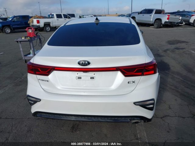 3KPF54AD7ME292943 KIA FORTE EX